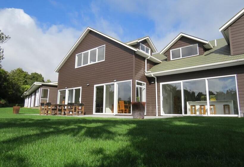 בית מלון כפרי Patuha Rainforest Retreat