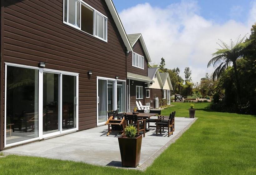 בית מלון כפרי Patuha Rainforest Retreat