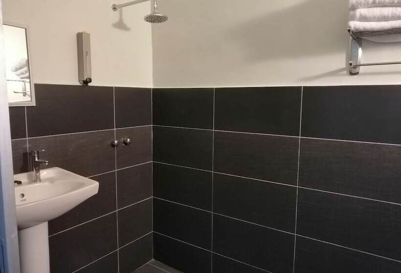 Отель Boutique Batu Gajah