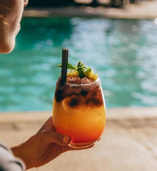 هتل Puesta Del Sol