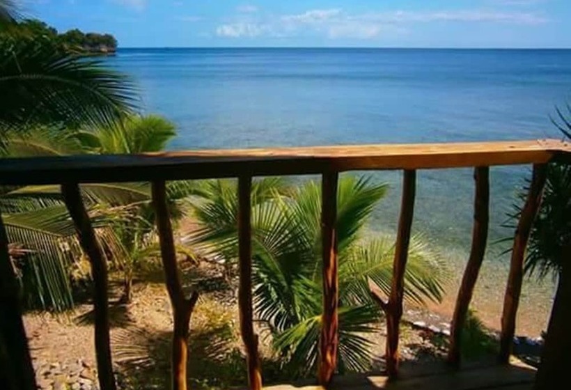 Hotel Reggae Vibes De Isla Romblon   Hostel