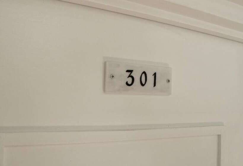 Hotel Romblon Fun Divers & Inn