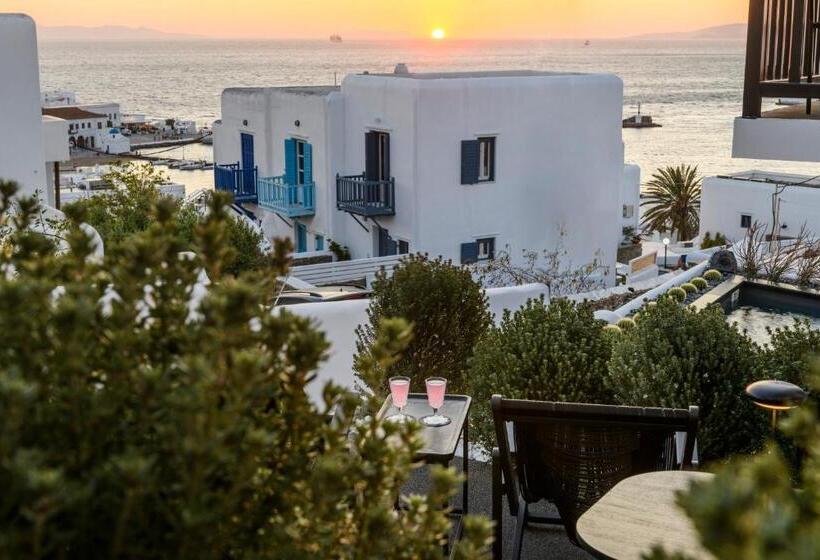 هتل She Mykonos Boutique