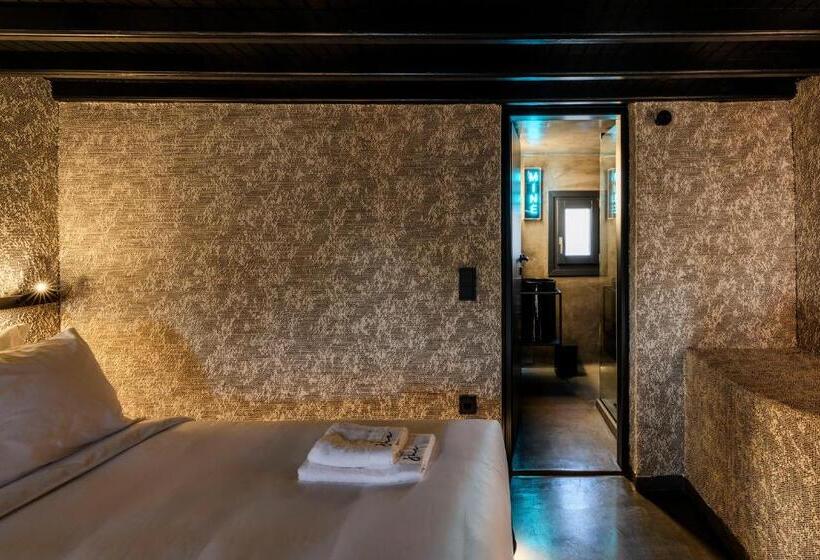 Отель She Mykonos Boutique