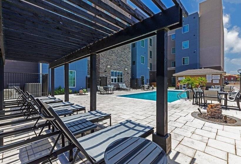 Отель Staybridge Suites Portland, An Ihg