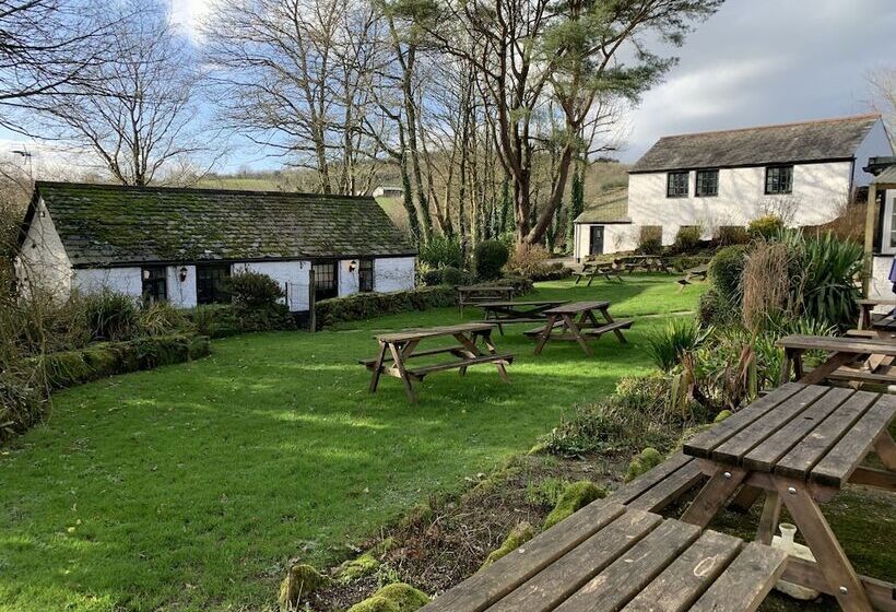 Отель The Crown Inn