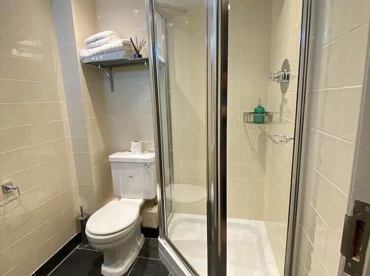 Отель The Crown Inn