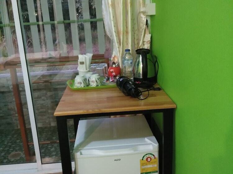 Отель Thong Hug House Resort