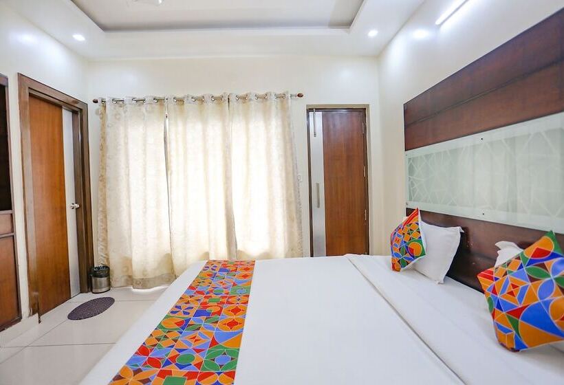 Fabhotel Winter Line Inn