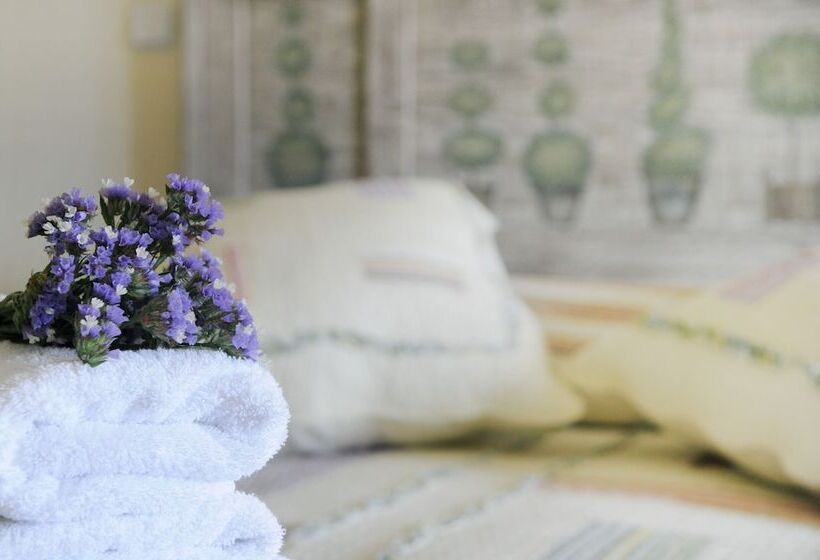 בית מלון כפרי Triantafilia Guesthouse