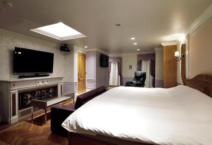 فندق Valentinetogo