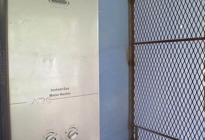 酒店 Waterfall Hostel