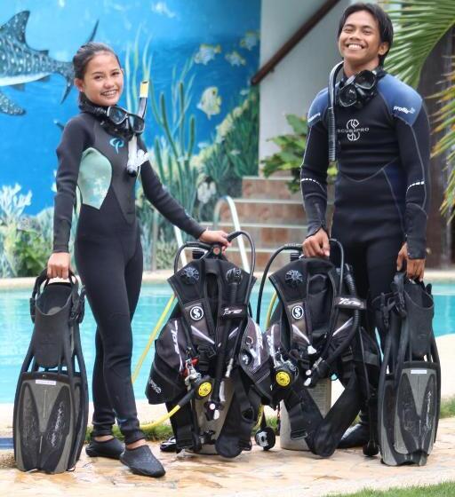 Love's Beach & Dive Resort