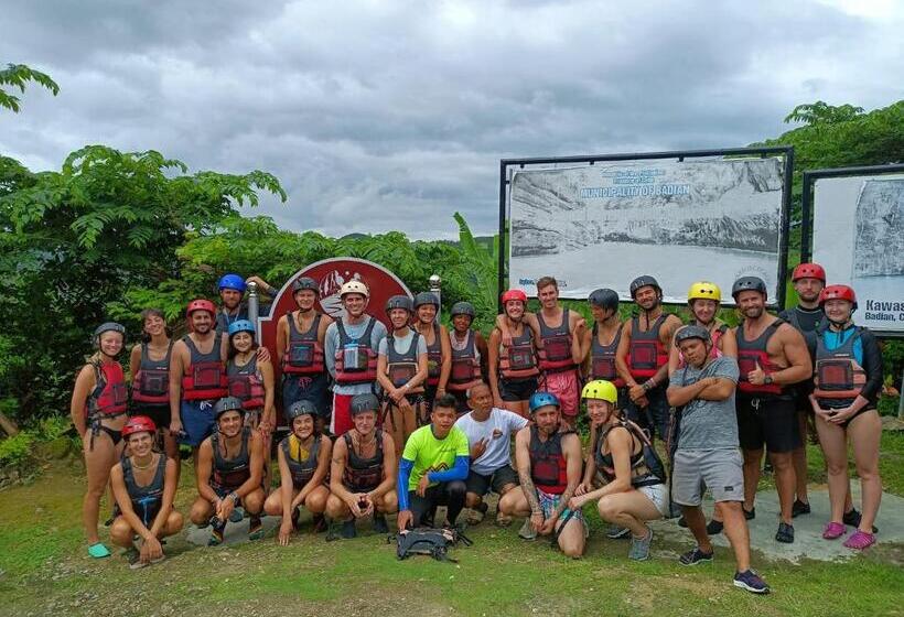 Love's Beach & Dive Resort