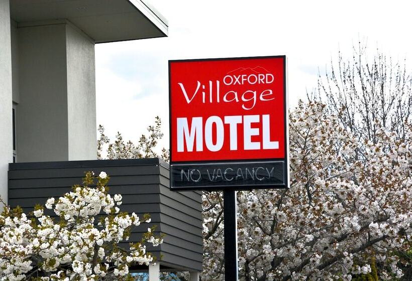 Oxford Village Motels