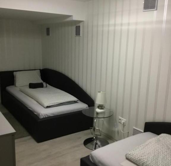 پانسیون Varkerulet Apartman