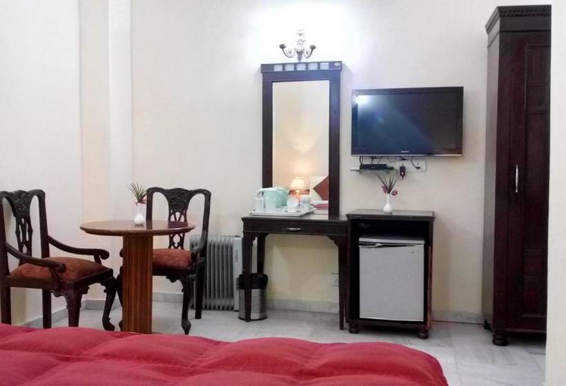 Курорт The Fort Ramgarh