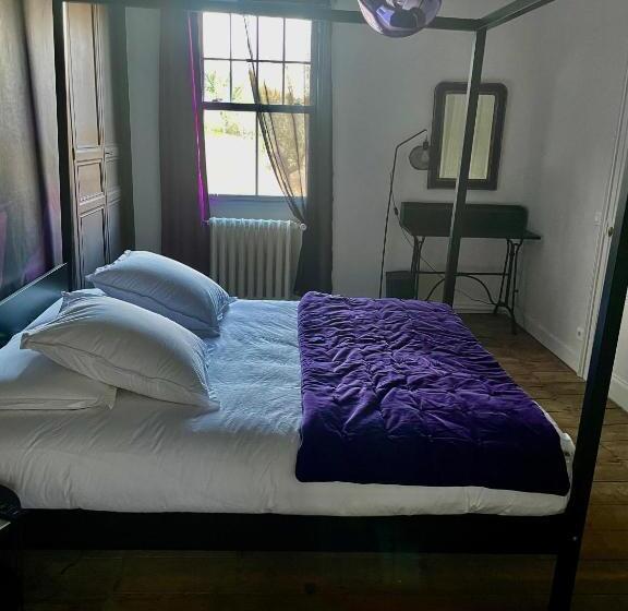 Bed and Breakfast Aux Jolies Sources