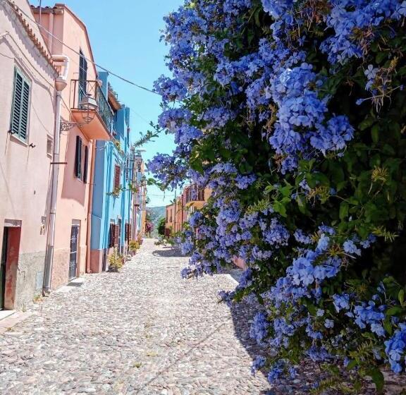 مبيت وإفطار Regnos Altos Boutique Rooms