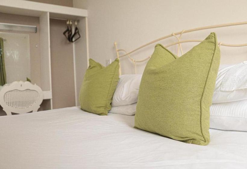 ベッドアンドブレックファースト The Hawk & Buckle Inn