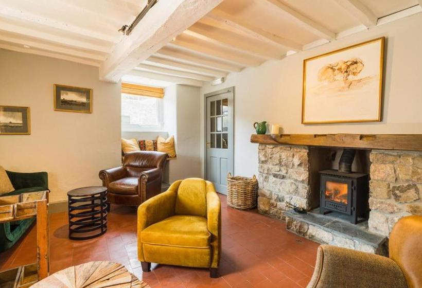 ベッドアンドブレックファースト The Hawk & Buckle Inn