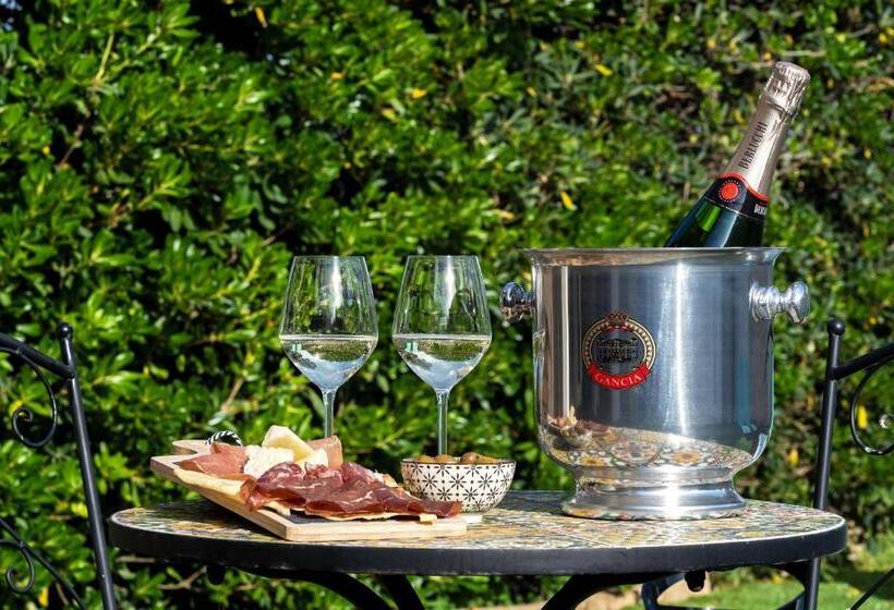 Bed and Breakfast Villa Lina