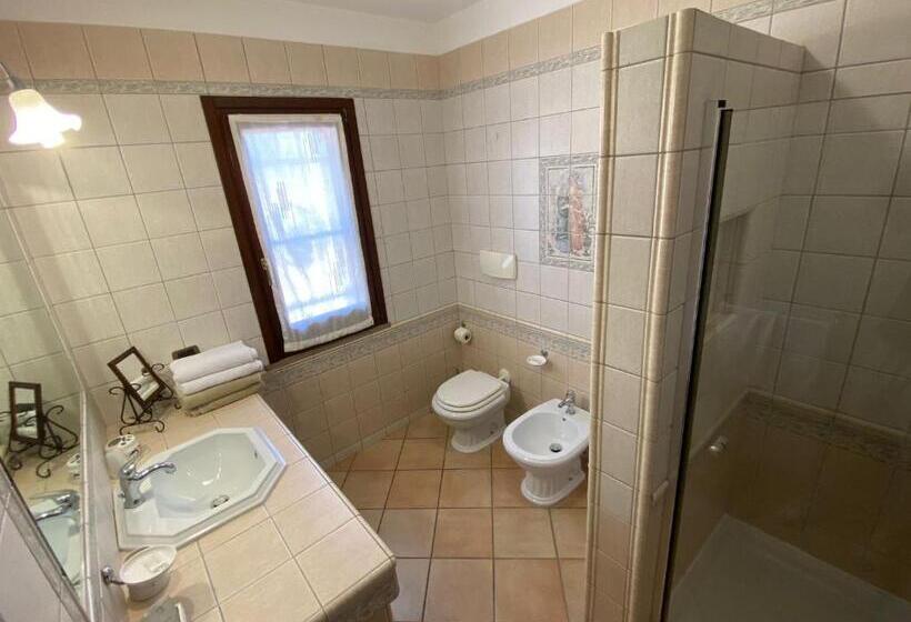 Bed and Breakfast Villa Lina