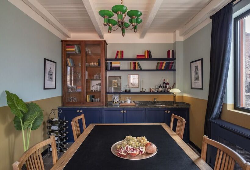 Communal Hotel Telavi