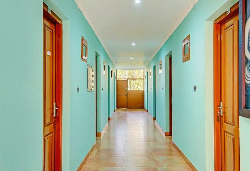 فندق Aaram Beach Resort