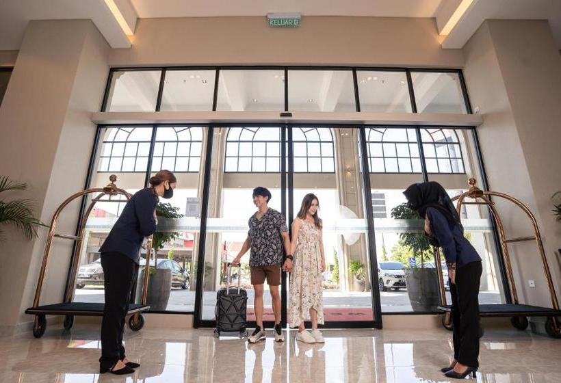 فندق D Elegance Grand Bandar Seri Alam