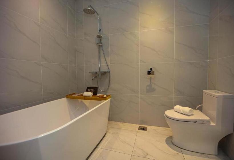 בית מלון כפרי D Elegance Grand Bandar Seri Alam