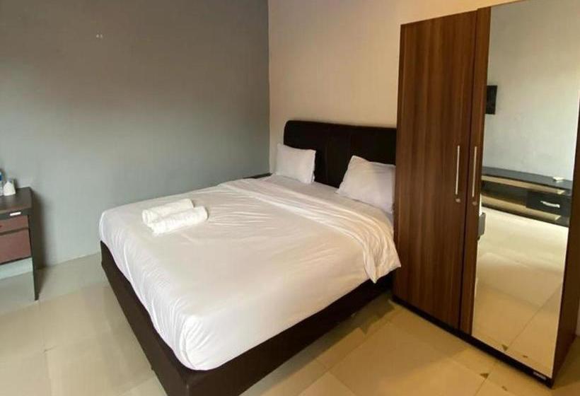 בית מלון כפרי Djaboerigin Mongonsidi Guest House