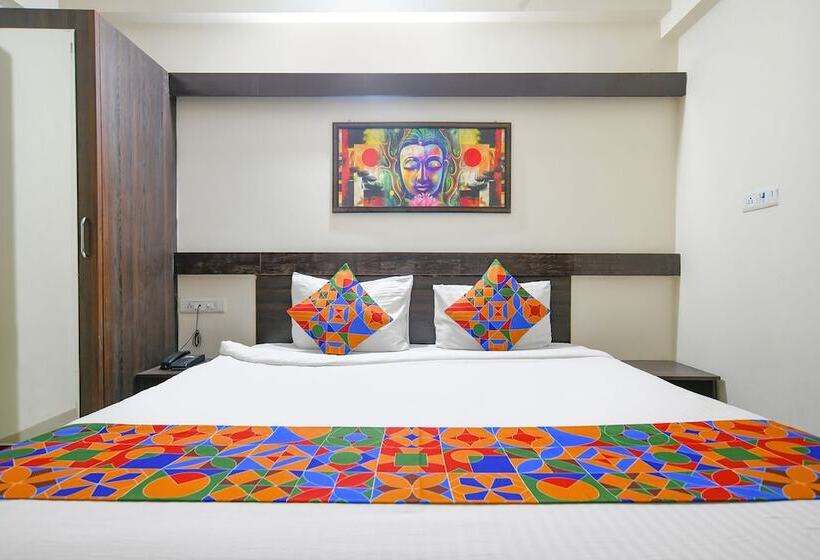 ホテル Fabexpress Golden Villa