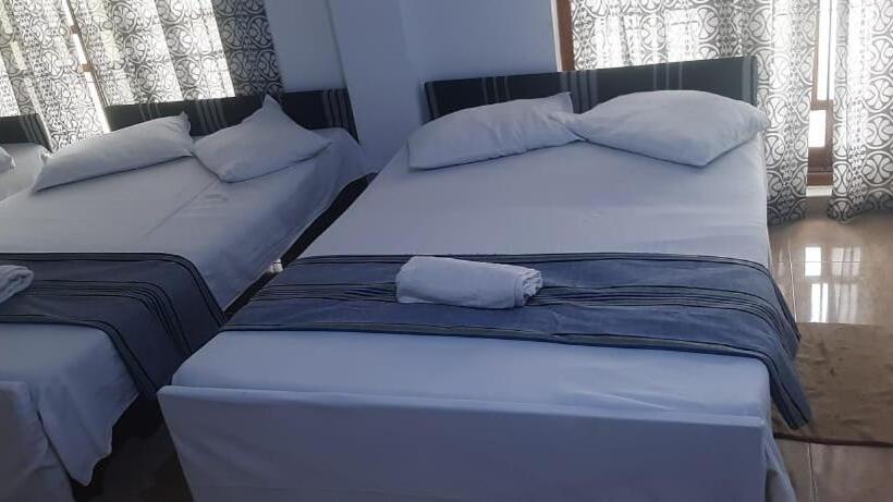 בית מלון כפרי Fair View Bungalow