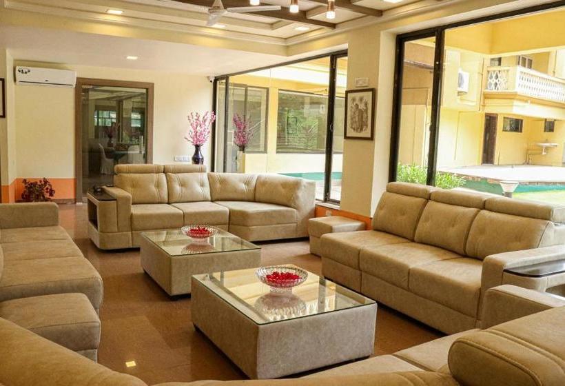 فندق Green Valley Beach Resort