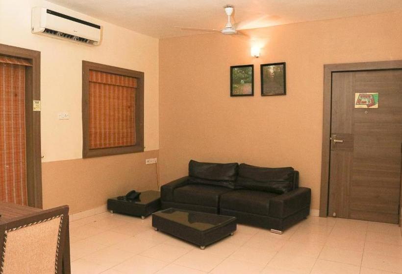 فندق Green Valley Beach Resort