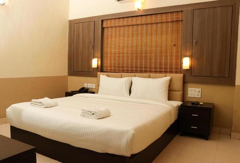 فندق Green Valley Beach Resort