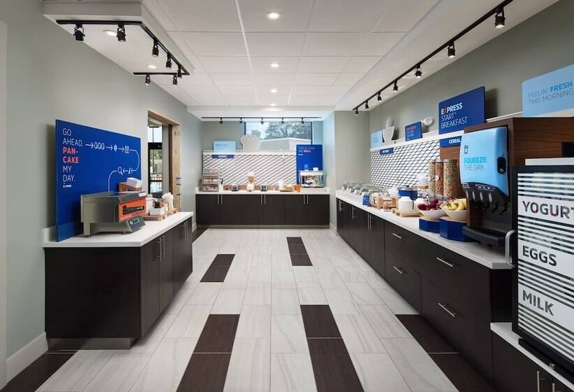 فندق Holiday Inn Express & Suites Gulf Breeze   Pensacola Area, An Ihg