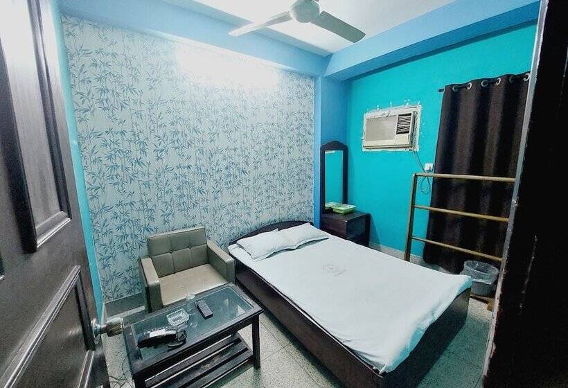 هتل Hoque Tower International