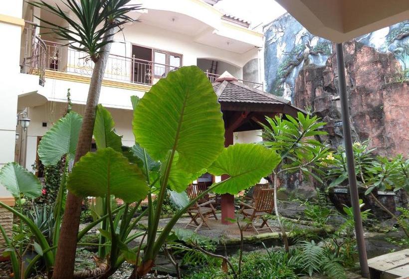 酒店 Jepara Residence