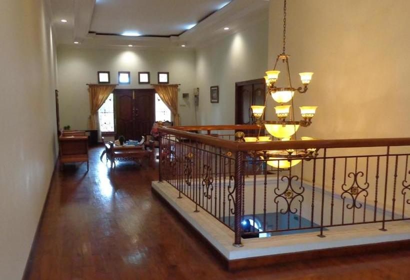 酒店 Jepara Residence