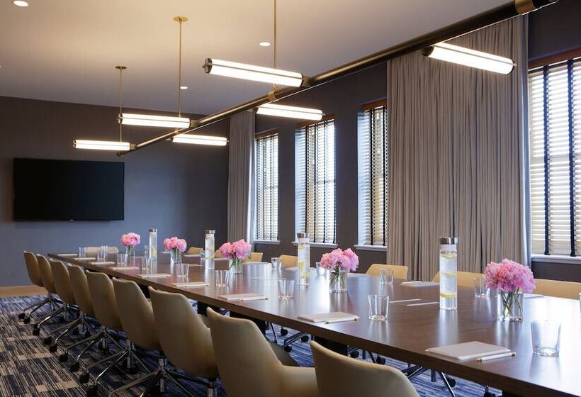 Kimpton Harper Hotel, An Ihg