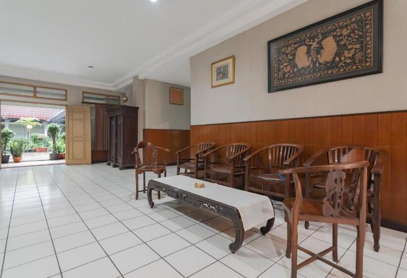 酒店 Koolkost Near Bandung Station