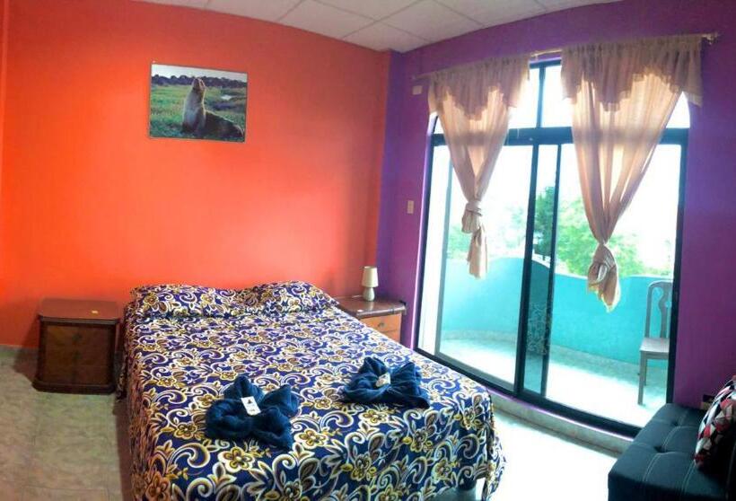 هتل La Casa De Jeimy