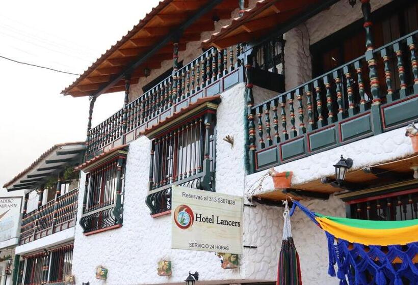 ホテル Lancers   Pantano De Vargas Paipa Boyacá