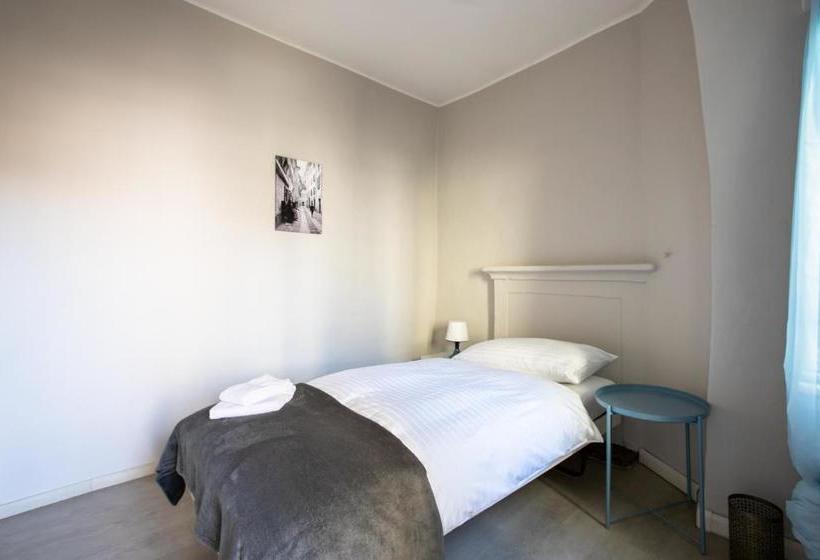 酒店 Osteria Pozzo