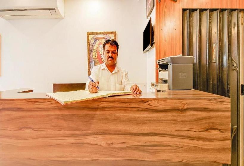 호텔 Oyo 30764  Jj International