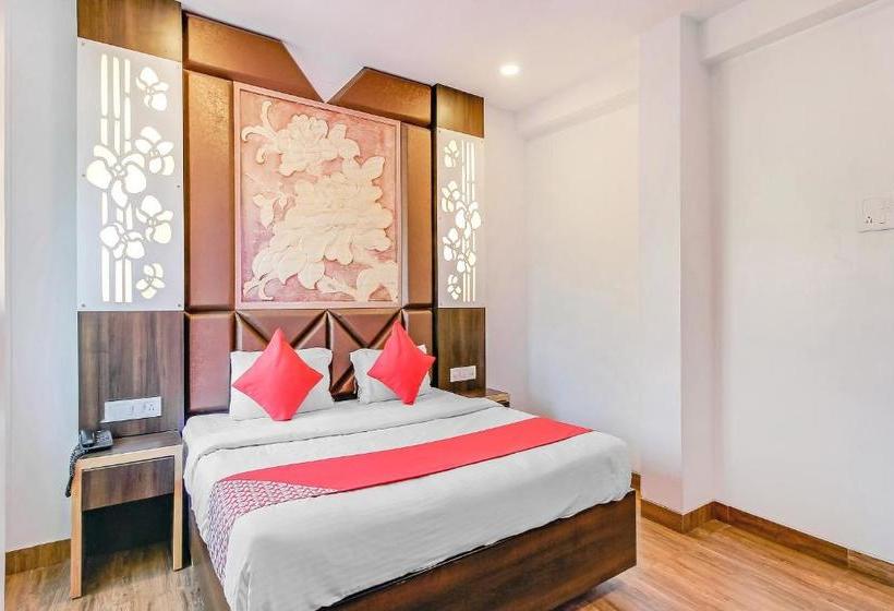 ホテル Oyo 30764  Jj International