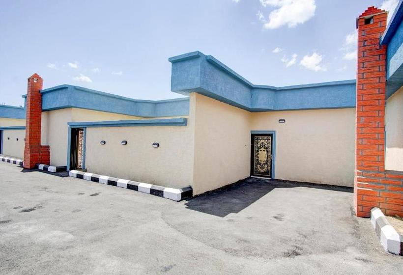 ホテル Oyo 584 Al Wathenani Resort