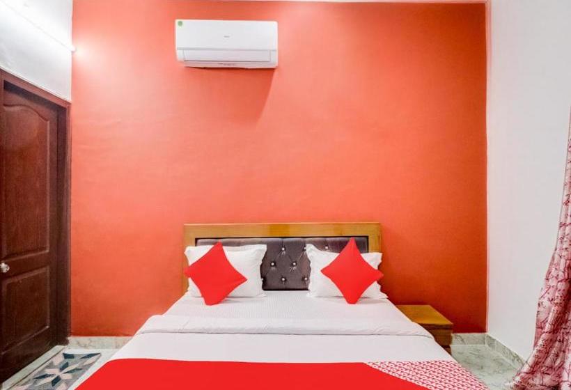 בית מלון כפרי Oyo 79123 Smart Palace